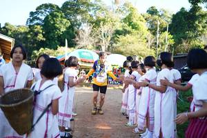 BIB: 
                            <button type="button" onclick="openModal(18987403)" class="btn btn-primary btn-sm float-right btn-popup" data-toggle="modal" data-target=".modal-high-quality">
                        <i class="fas fa-shopping-cart"></i> Add to Cart
                    </button>
                                            <button type="button" onclick="isThisMe(18987403, true)" class="btn btn-success btn-sm float-right btn-popup btn-isme hidden" data-toggle="tooltip" data-placement="bottom" title="นี่คือรูปของคุณใช่ไหม คลิกที่นี่เพื่อเอาเข้าอัลบั้ม">
                        <i class="fas fa-plus"></i> Add to album
                    </button>
                    <button type="button" onclick="isThisMe(18987403, false)" class="btn btn-warning btn-sm float-right btn-popup btn-isnotme hidden">
                        <i class="fas fa-ban"></i> Remove from album
                    </button>